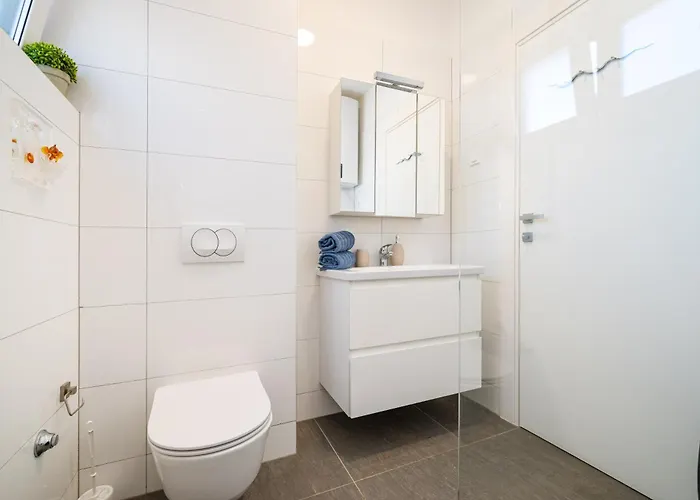 With Parking Space Nin, Zadar - 24014 닌