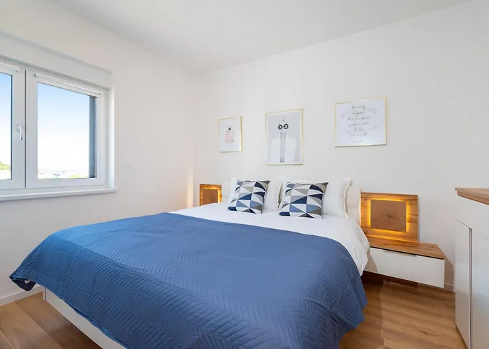 With Parking Space Nin, Zadar - 24014 닌